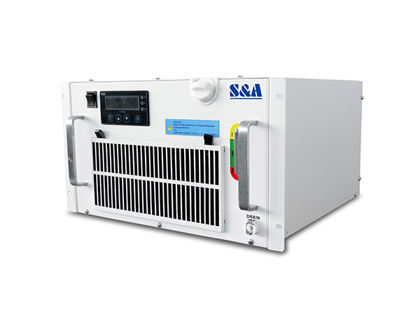 ��Ĥ����������и����ˮ���¿ؾ���Խ��Խ������